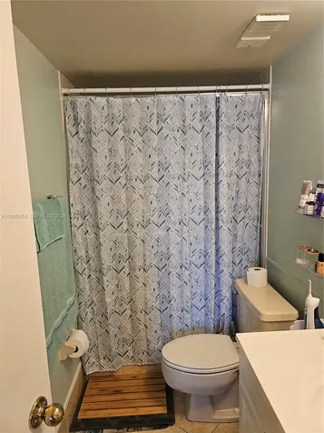 114 Lake Emerald Drive Oakland Park FL 33309