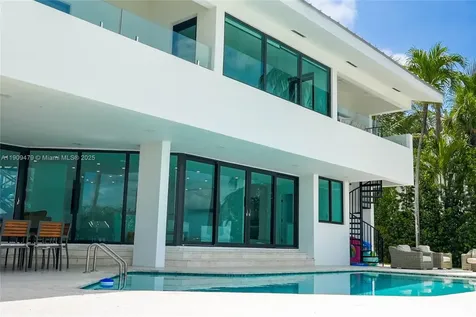7720 Miami View Drive North Bay Village FL 33141