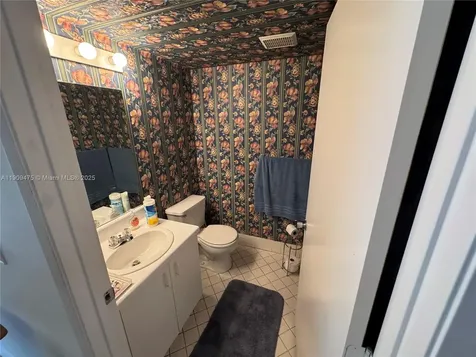 1650 SW 124th Terrace Pembroke Pines FL 33027