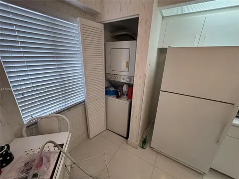 1650 SW 124th Terrace Pembroke Pines FL 33027