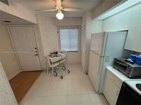 1650 SW 124th Terrace Pembroke Pines FL 33027