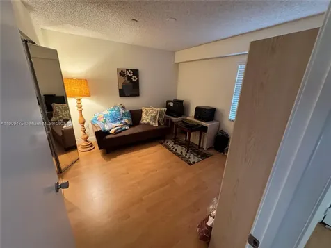 1650 SW 124th Terrace Pembroke Pines FL 33027