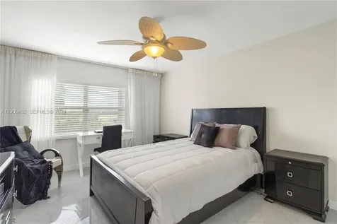 300 Diplomat Parkway Hallandale Beach FL 33009