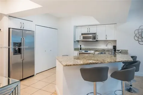 19900 E Country Club Drive Aventura FL 33180