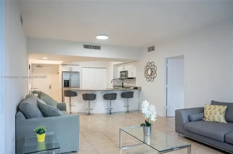 19900 E Country Club Drive Aventura FL 33180