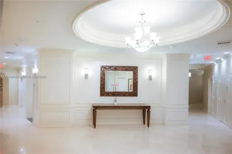 19900 E Country Club Drive Aventura FL 33180