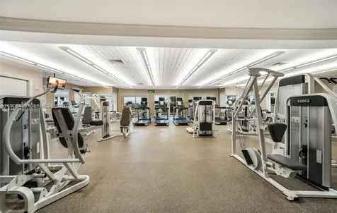 19900 E Country Club Drive Aventura FL 33180