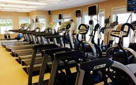 19900 E Country Club Drive Aventura FL 33180