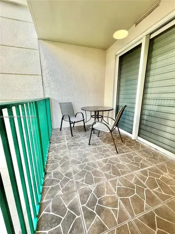 19900 E Country Club Drive Aventura FL 33180