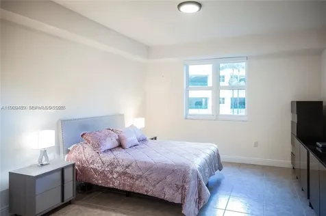 19900 E Country Club Drive Aventura FL 33180