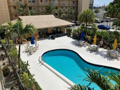2145 Pierce Street Hollywood FL 33020