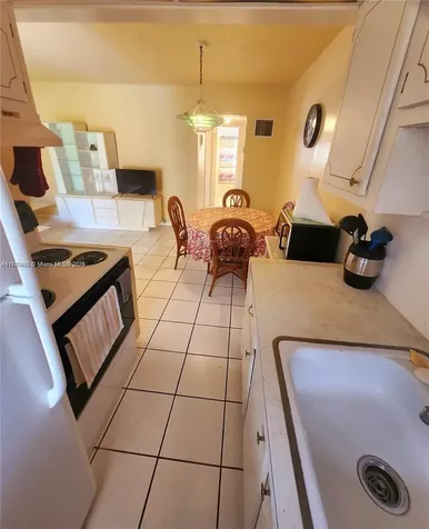 2145 Pierce Street Hollywood FL 33020