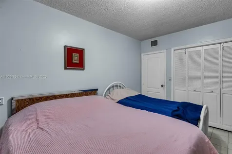 5834 SW 4th Street Miami FL 33144