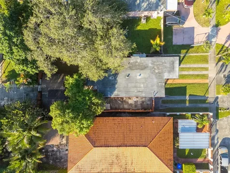 5834 SW 4th Street Miami FL 33144