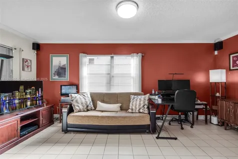 5834 SW 4th Street Miami FL 33144