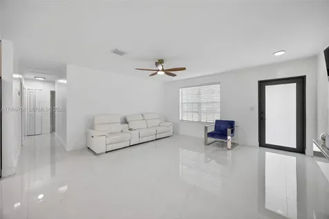 11930 SW 199th Street Miami FL 33177