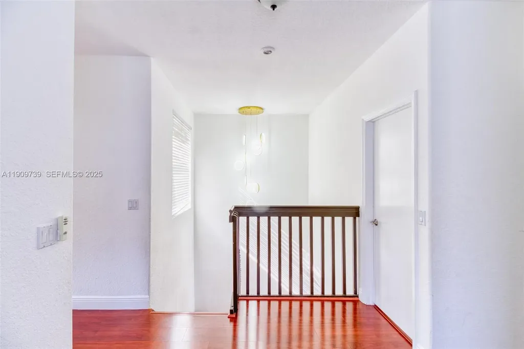 3839 SW 51st Street Hollywood FL 33312