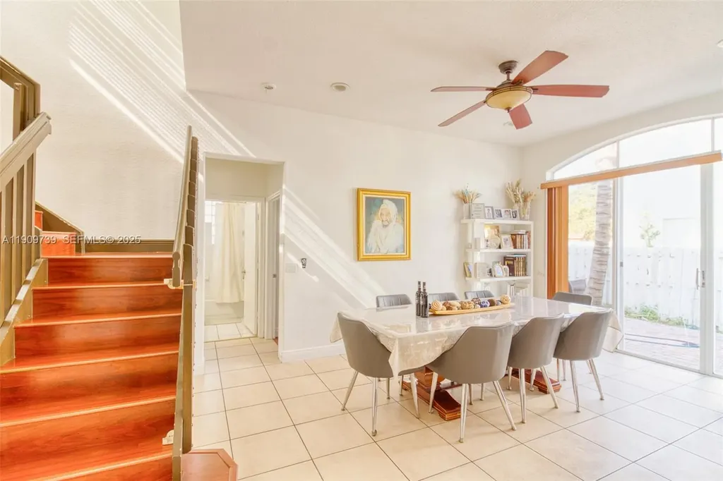 3839 SW 51st Street Hollywood FL 33312