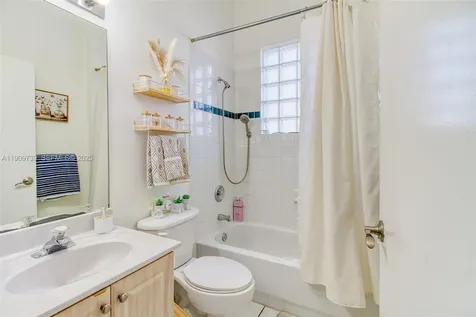 3839 SW 51st Street Hollywood FL 33312