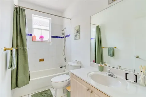 3839 SW 51st Street Hollywood FL 33312