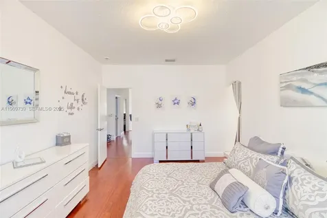3839 SW 51st Street Hollywood FL 33312