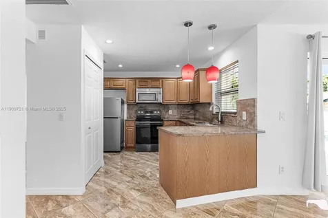 4404 SW 7th Avenue Cape Coral FL 33914