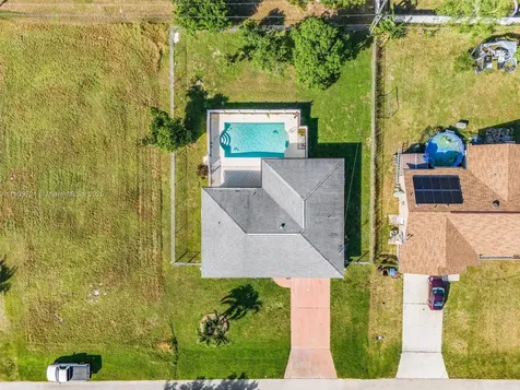 4404 SW 7th Avenue Cape Coral FL 33914