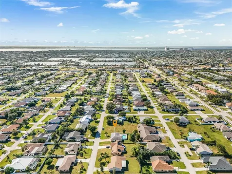 4404 SW 7th Avenue Cape Coral FL 33914
