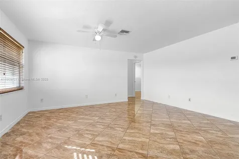 4404 SW 7th Avenue Cape Coral FL 33914