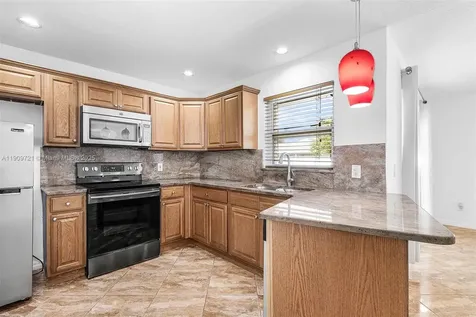 4404 SW 7th Avenue Cape Coral FL 33914