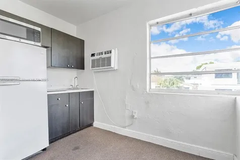 420 78th Street Miami Beach FL 33141