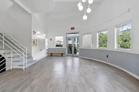 420 78th Street Miami Beach FL 33141