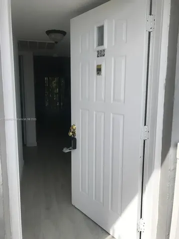 438 NE 210th Circle Terrace Miami FL 33179