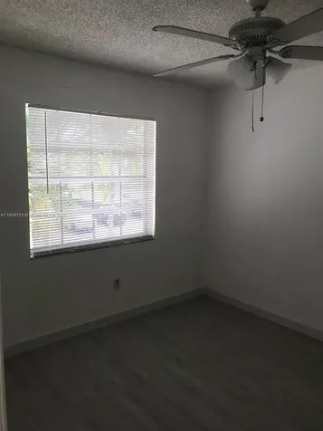 438 NE 210th Circle Terrace Miami FL 33179