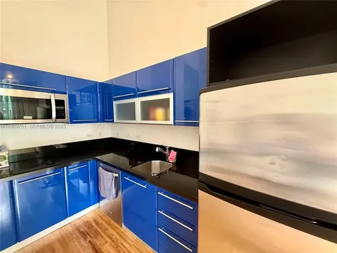 253 NE 2nd Street Miami FL 33132