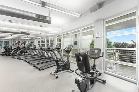 253 NE 2nd Street Miami FL 33132