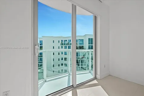3030 NE 188 Street Aventura FL 33180