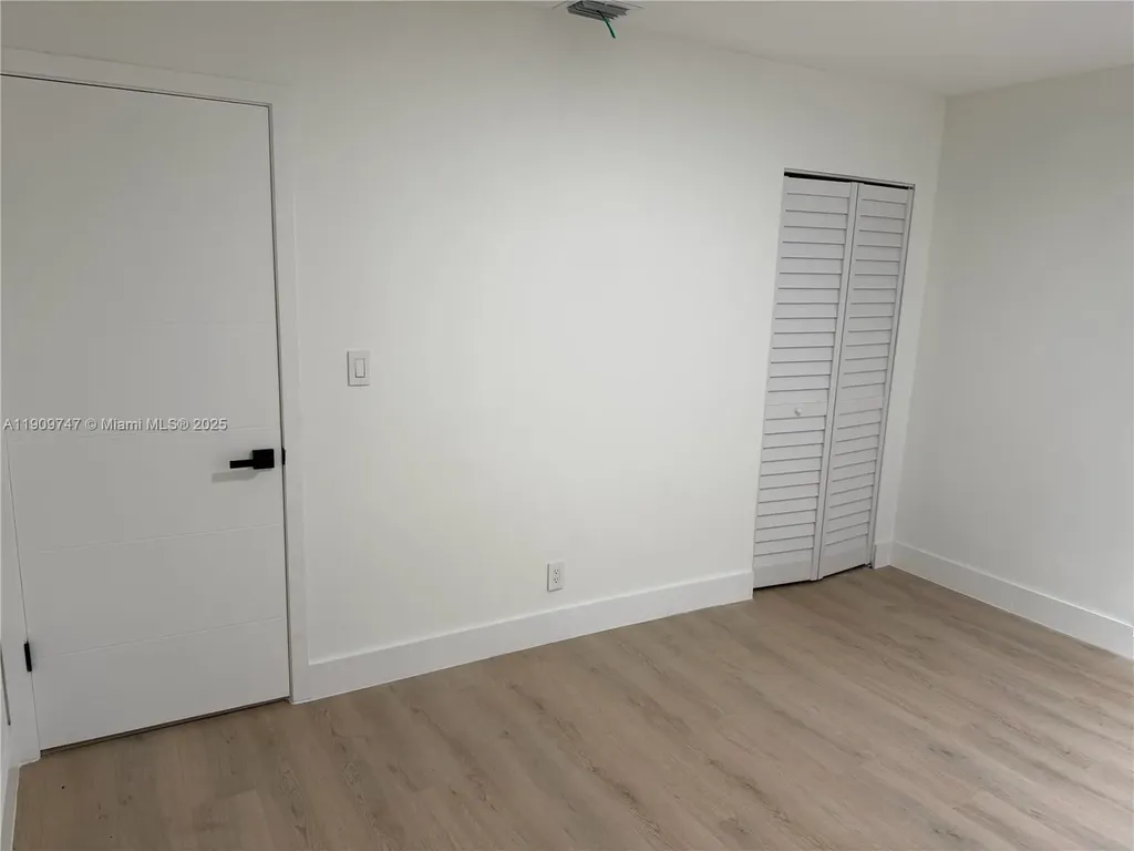 1621 SW 11th Court Fort Lauderdale FL 33312