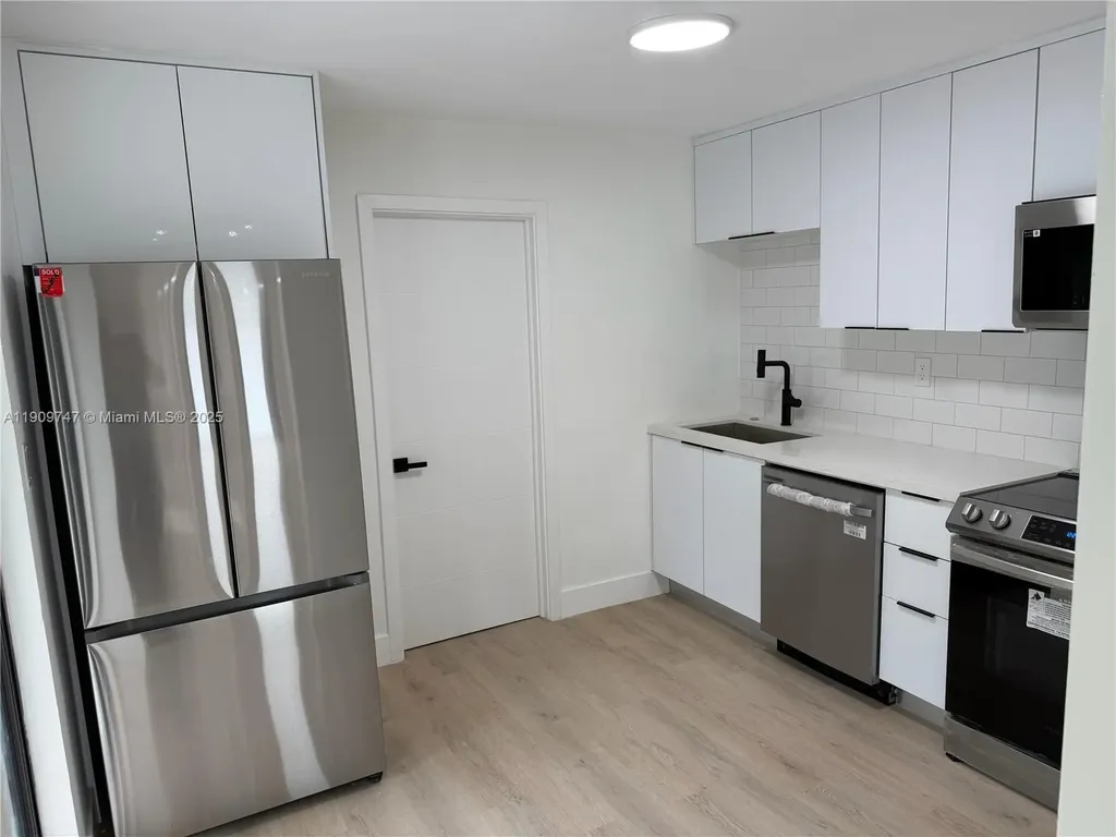 1621 SW 11th Court Fort Lauderdale FL 33312