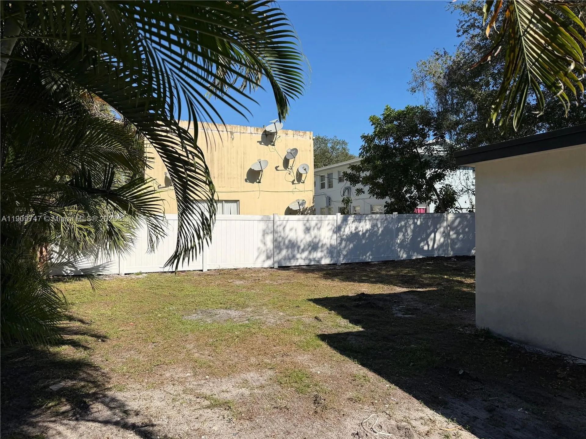 1621 SW 11th Court Fort Lauderdale FL 33312