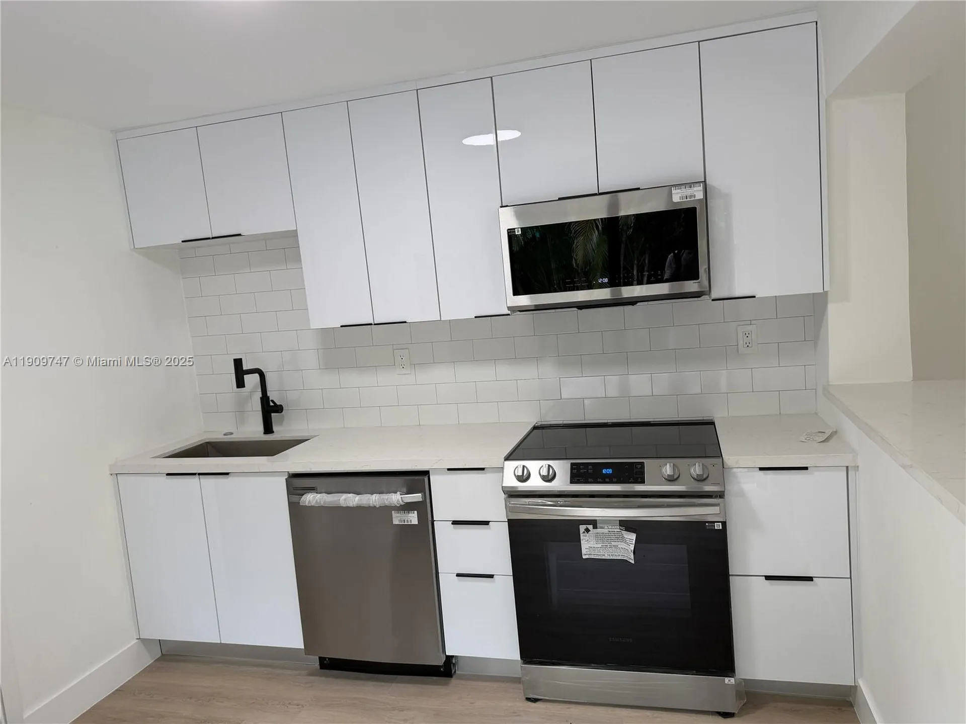 1621 SW 11th Court Fort Lauderdale FL 33312