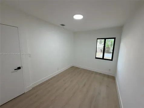 1621 SW 11th Court Fort Lauderdale FL 33312