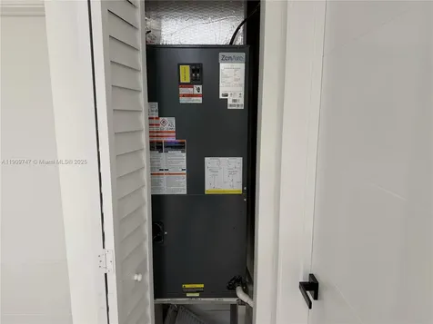 1621 SW 11th Court Fort Lauderdale FL 33312