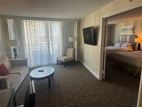 2670 E Sunrise Boulevard Fort Lauderdale FL 33304