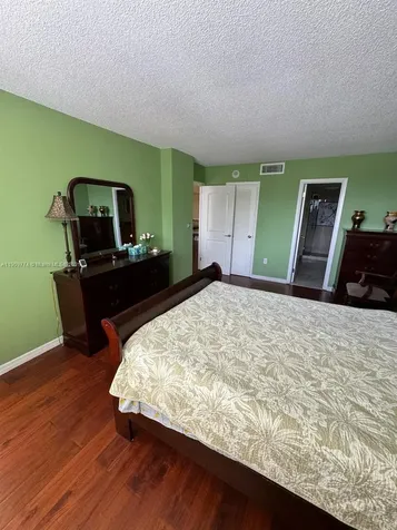1833 S Ocean Drive Hallandale Beach FL 33009