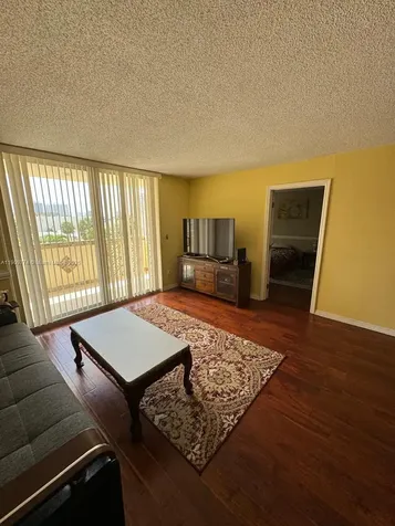 1833 S Ocean Drive Hallandale Beach FL 33009