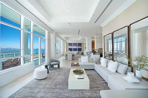 4401 Collins Avenue Miami Beach FL 33140