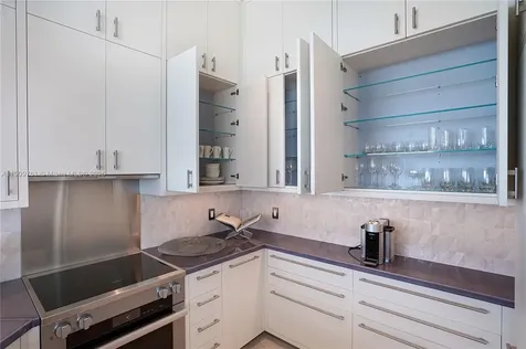 4401 Collins Avenue Miami Beach FL 33140
