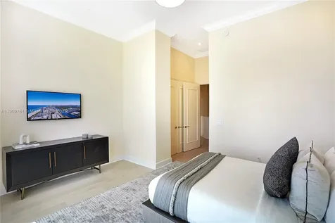 4401 Collins Avenue Miami Beach FL 33140