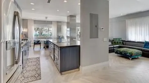 3180 S Ocean Drive Hallandale Beach FL 33009